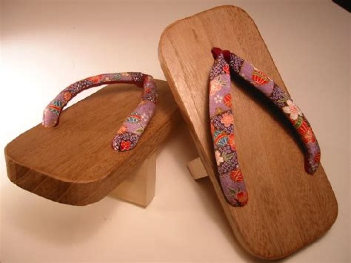 Are geta sandals comfortable?