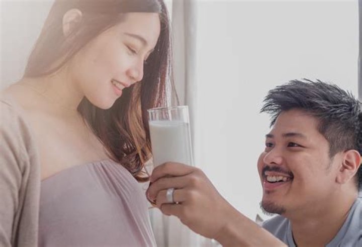 Can you save half drank breast milk?