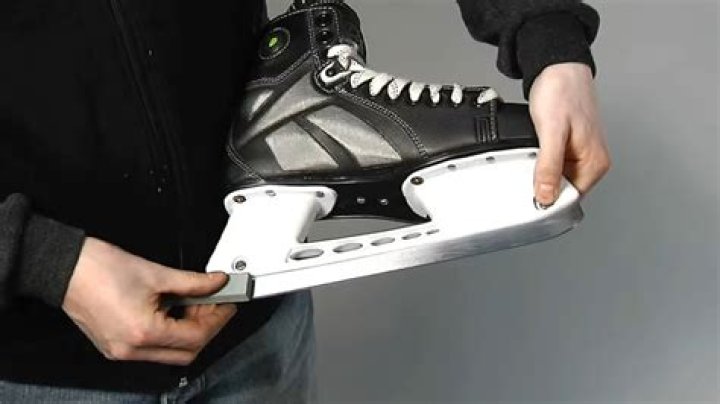 Can you skate on unsharpened skates?