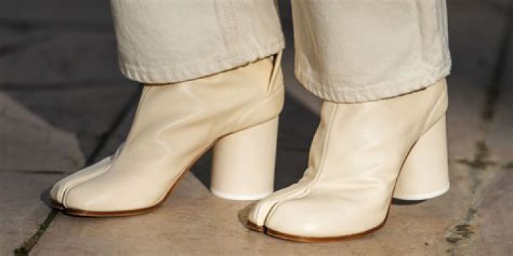 Do margiela boots run small?