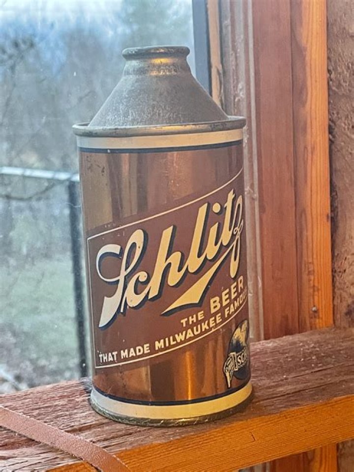 Do they still make schlitz beer?