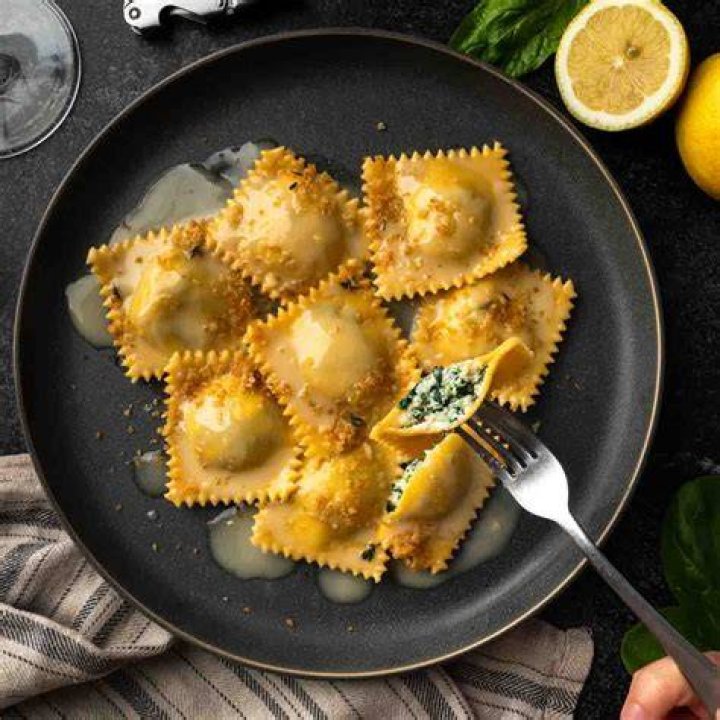 Does ravioli have protein?