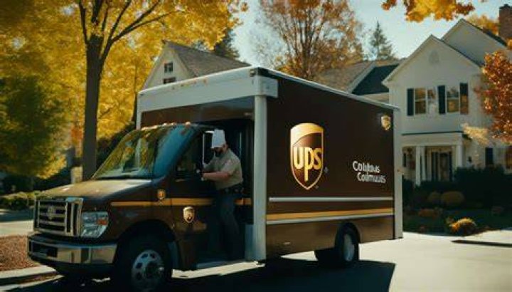 Does ups deliver on columbus day?