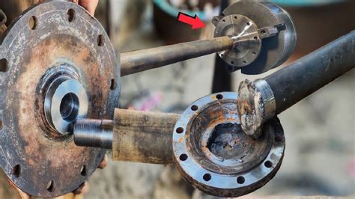 Has a broken axle?