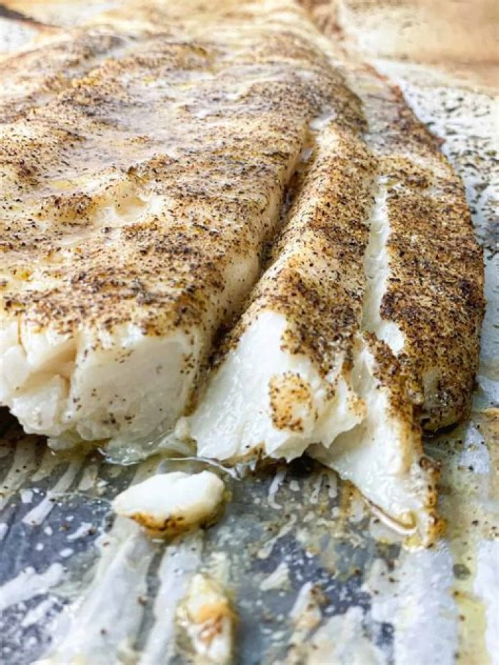 How does corvina fish taste?