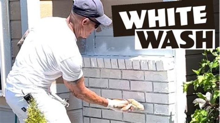 How to clean brick before whitewashing?