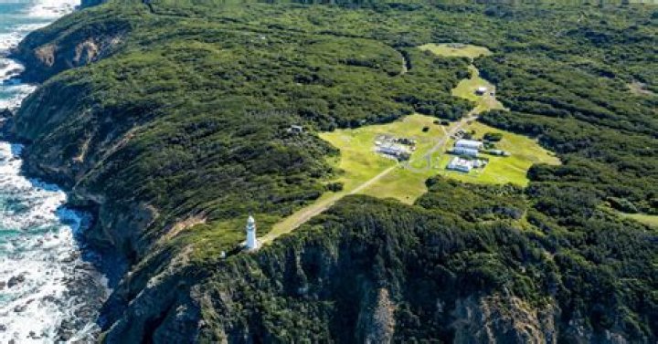 Is cape otway lighthouse open?