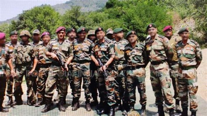 Was ms dhoni in army?