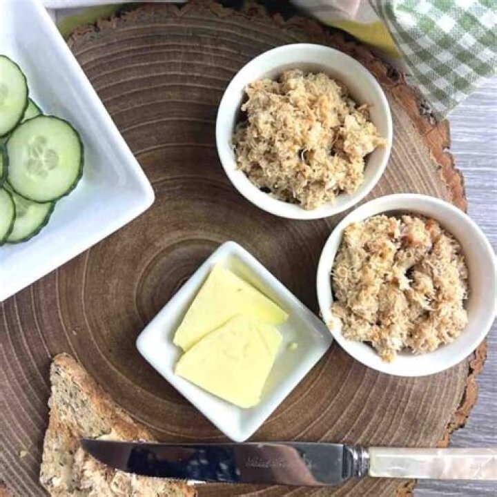 What does rattle pate mean?
