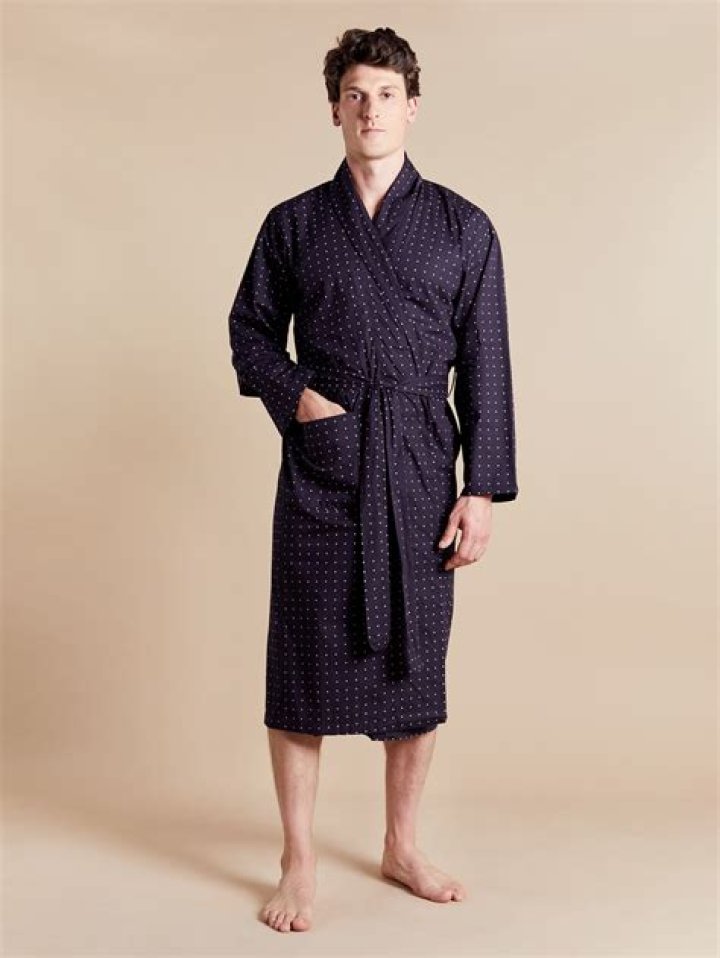 Whats a dressing gown?