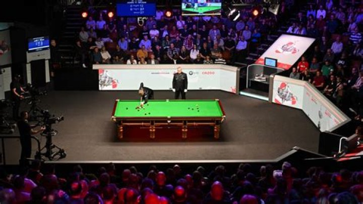 When is the snooker final?