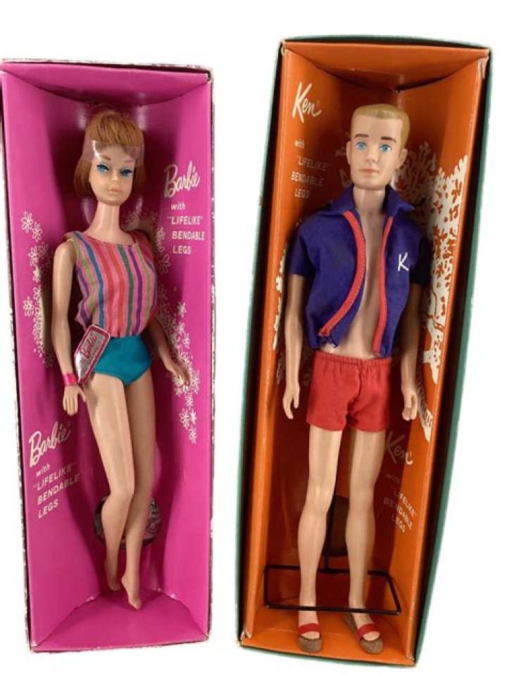When was barbie given bendable legs?