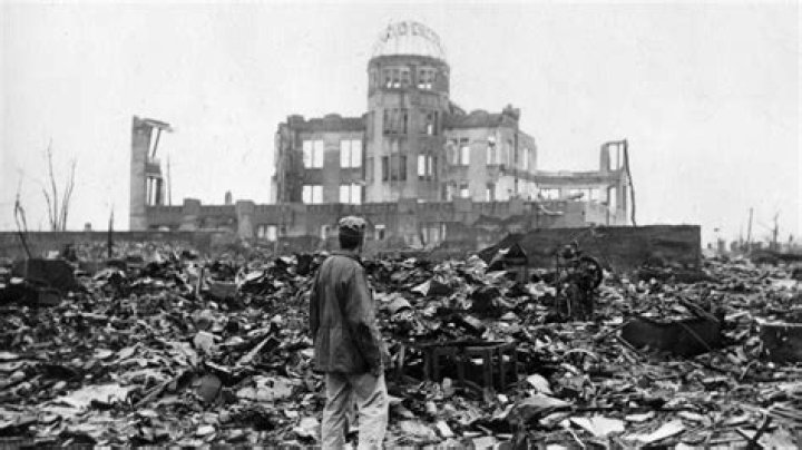 When was the atomic bomb dropped?