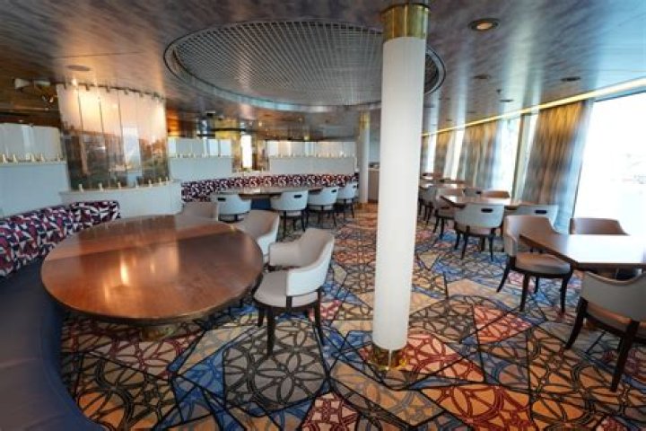 When was zuiderdam refurbished?