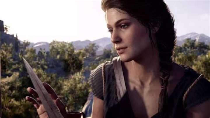 Why kassandra is canon?